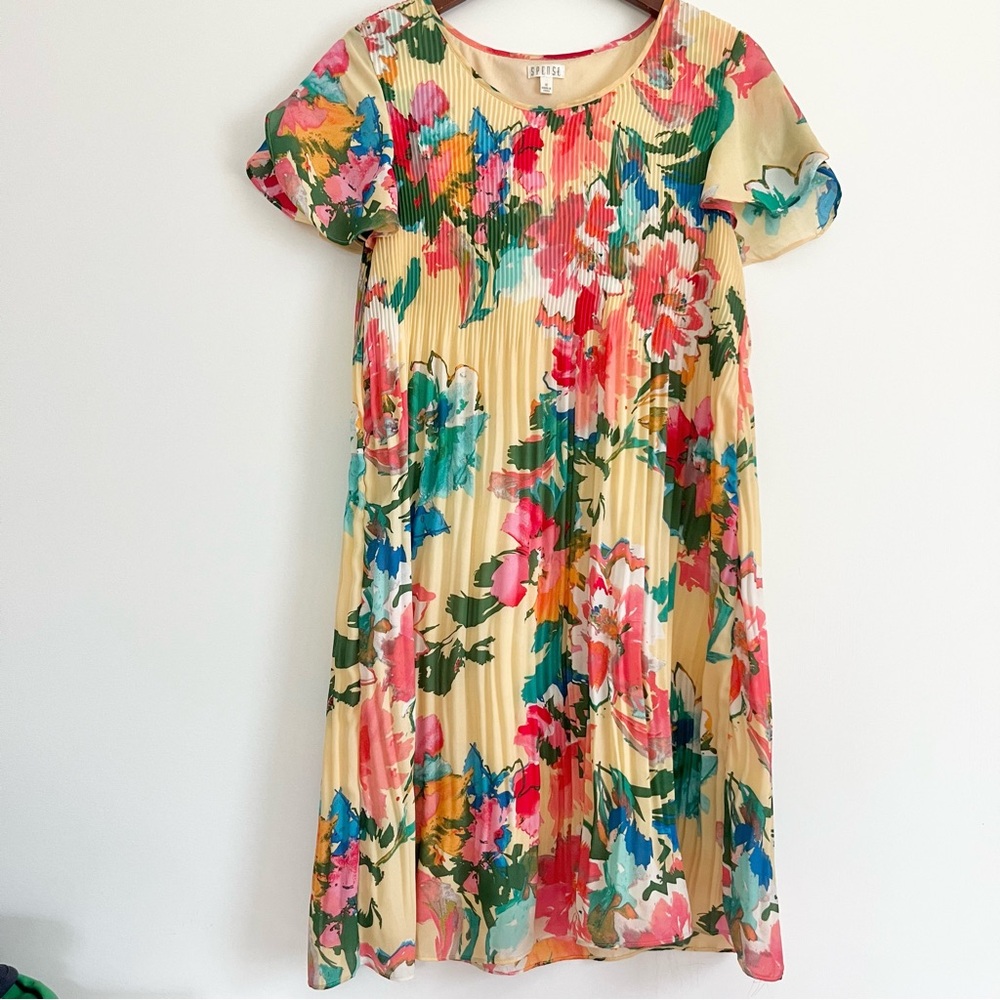 Vintage Spense Women’s Accordian Style Dress Floral Watercolor Yellow Flutter 12